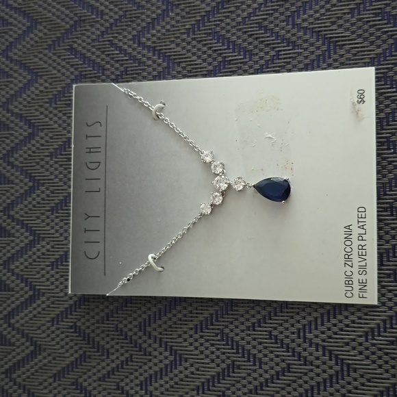 CITY LIGHTS BRAND WOMEN'S CUBIC ZIRCONIA BLUE FINE SILVER PLATED NECKLACE - Picture 1 of 9